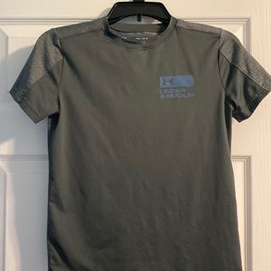 Boys youth medium under armour